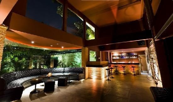 4.    Indus - Indian style fine dining experience