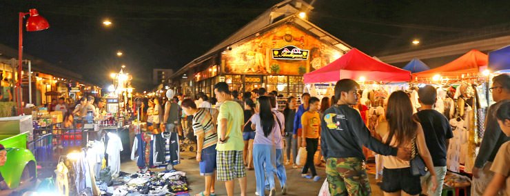 7.    Suan Lum Night Bazaar Ratchada - The Bangkok Night Market