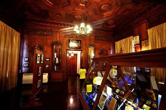9. MALACANANG PALACE | PRESIDENTIAL MUSEUM AND LIBRARY - Manila attractions, essential places to visit in Manila