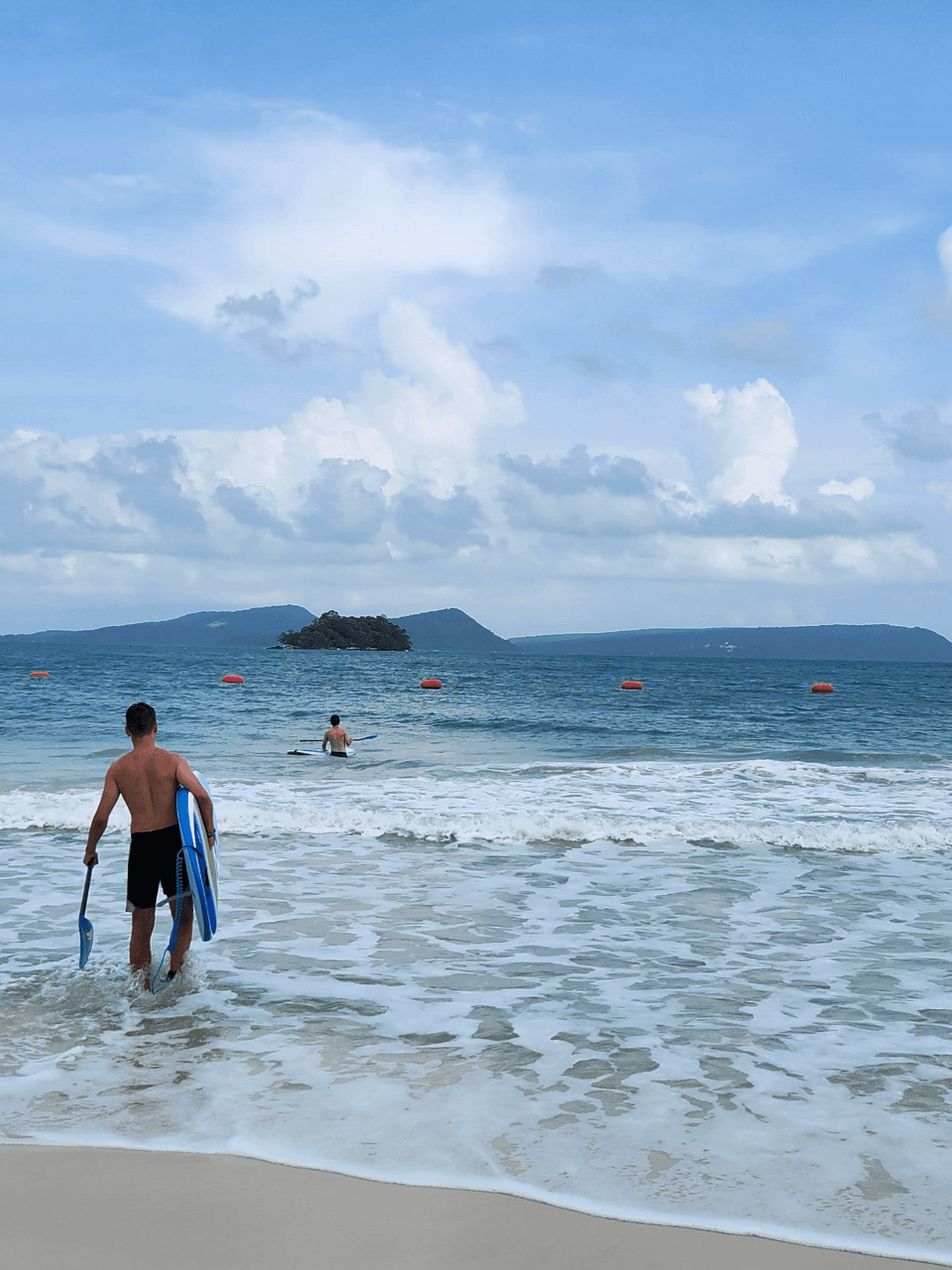SUP Paddle Board Hire — photo 2