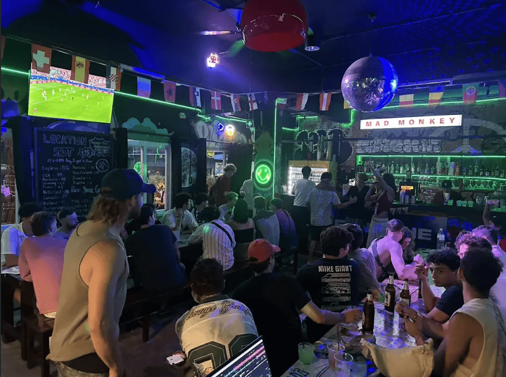 THE MEET UP @ MAD MONKEY CHIANG MAI — photo 5