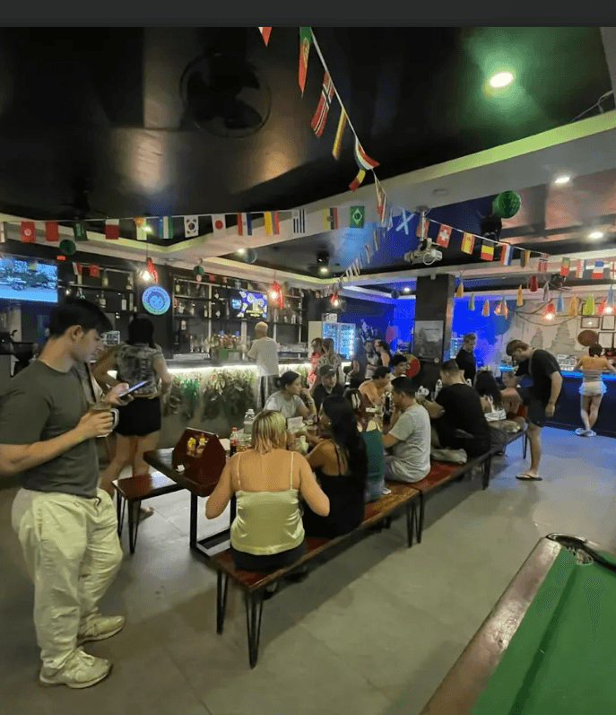 THE MEET UP @ MAD MONKEY SIEM REAP — photo 3
