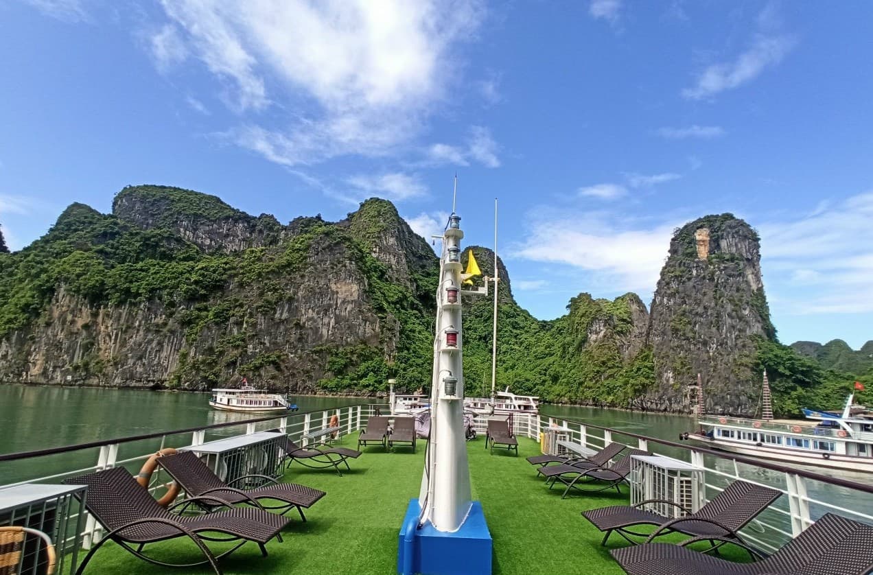 Ha Long Bay Day Trip  (From/To Hanoi) — photo 5