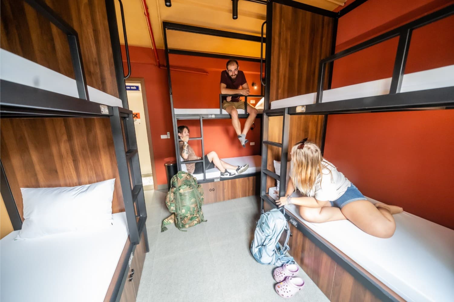 Standard 6-Bed Dorm