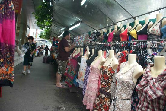 9.    Sukhumvit Street Market