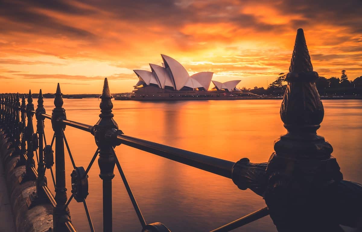 Mad Monkey Hostels What To Do In Sydney On a Backpacker's Budget