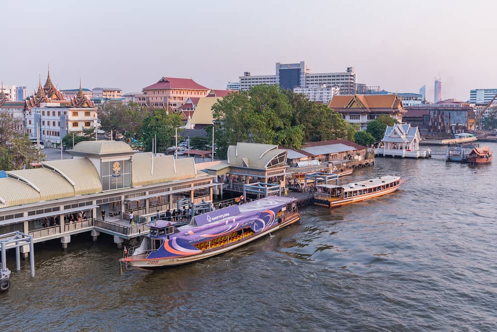 Mad Monkey Hostels Getting Around Bangkok The Orange Flag Boat