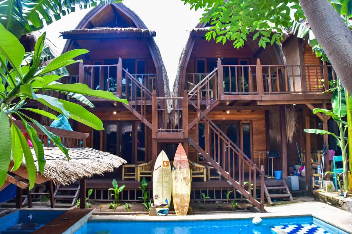 Mad Monkey Hostels Top Gili Trawangan Hotels & Accommodation for Backpackers